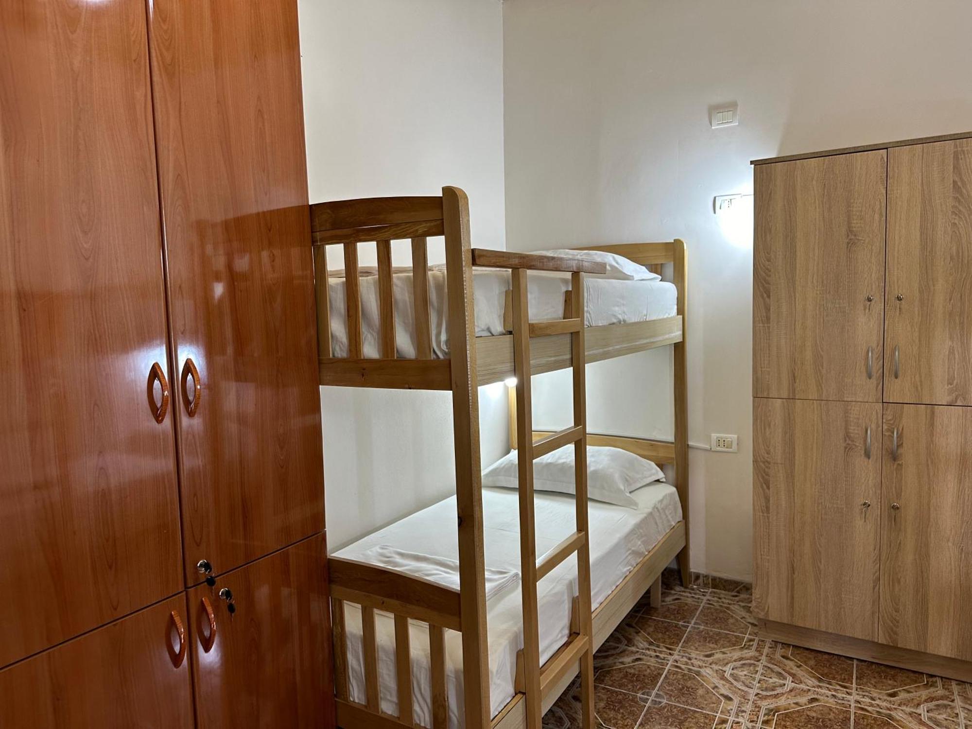 Tirana Lemon Breeze Hostel Dış mekan fotoğraf