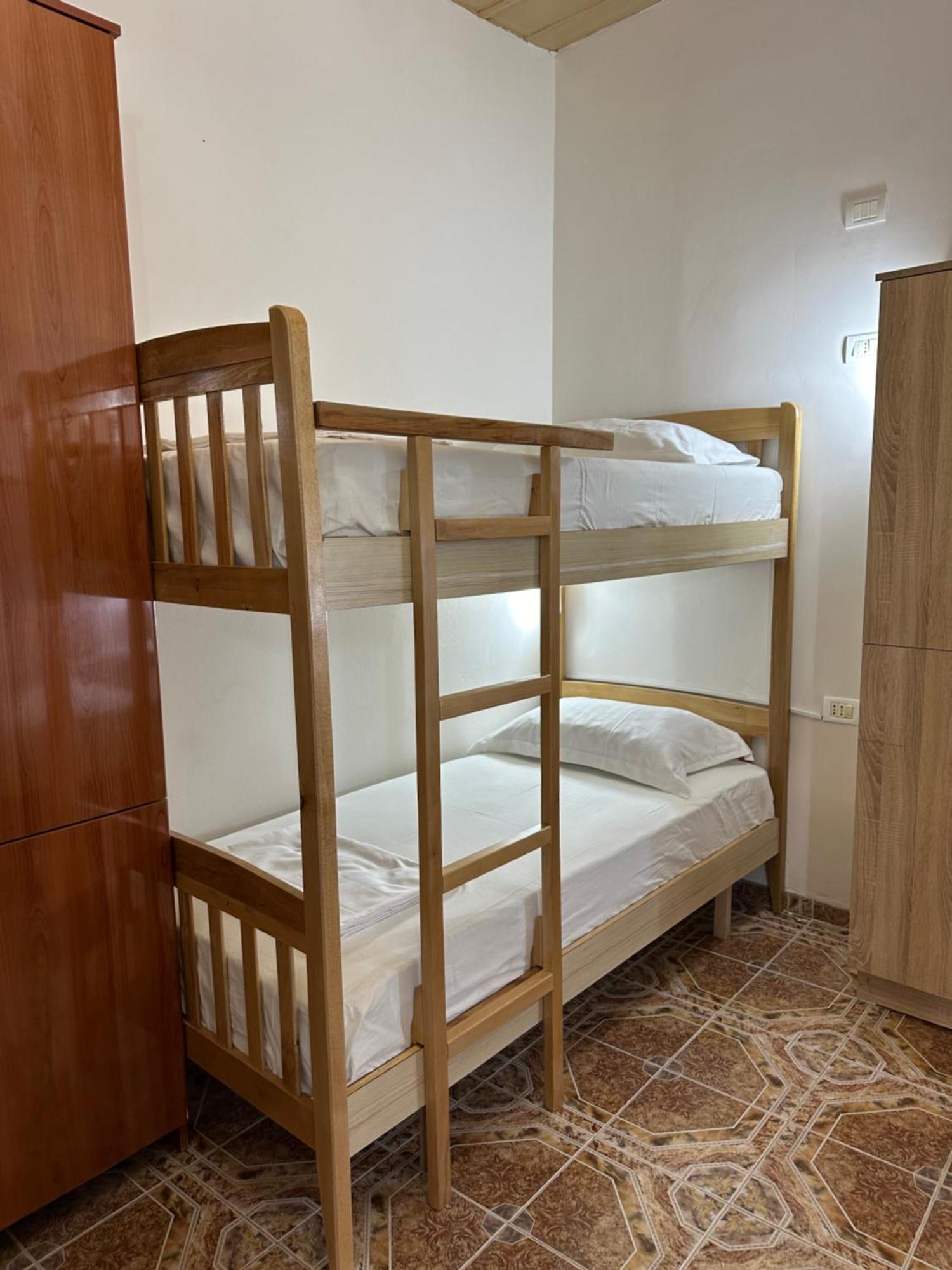 Tirana Lemon Breeze Hostel Dış mekan fotoğraf