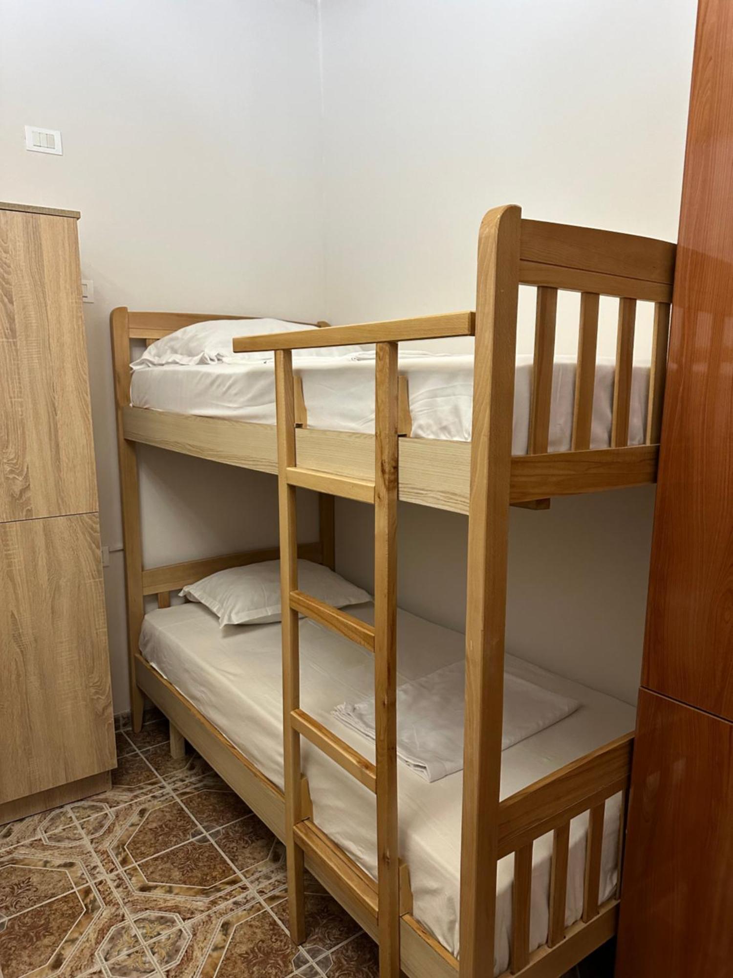 Tirana Lemon Breeze Hostel Dış mekan fotoğraf