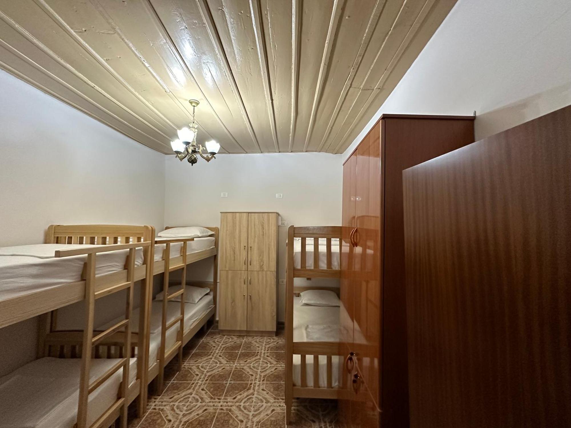 Tirana Lemon Breeze Hostel Dış mekan fotoğraf