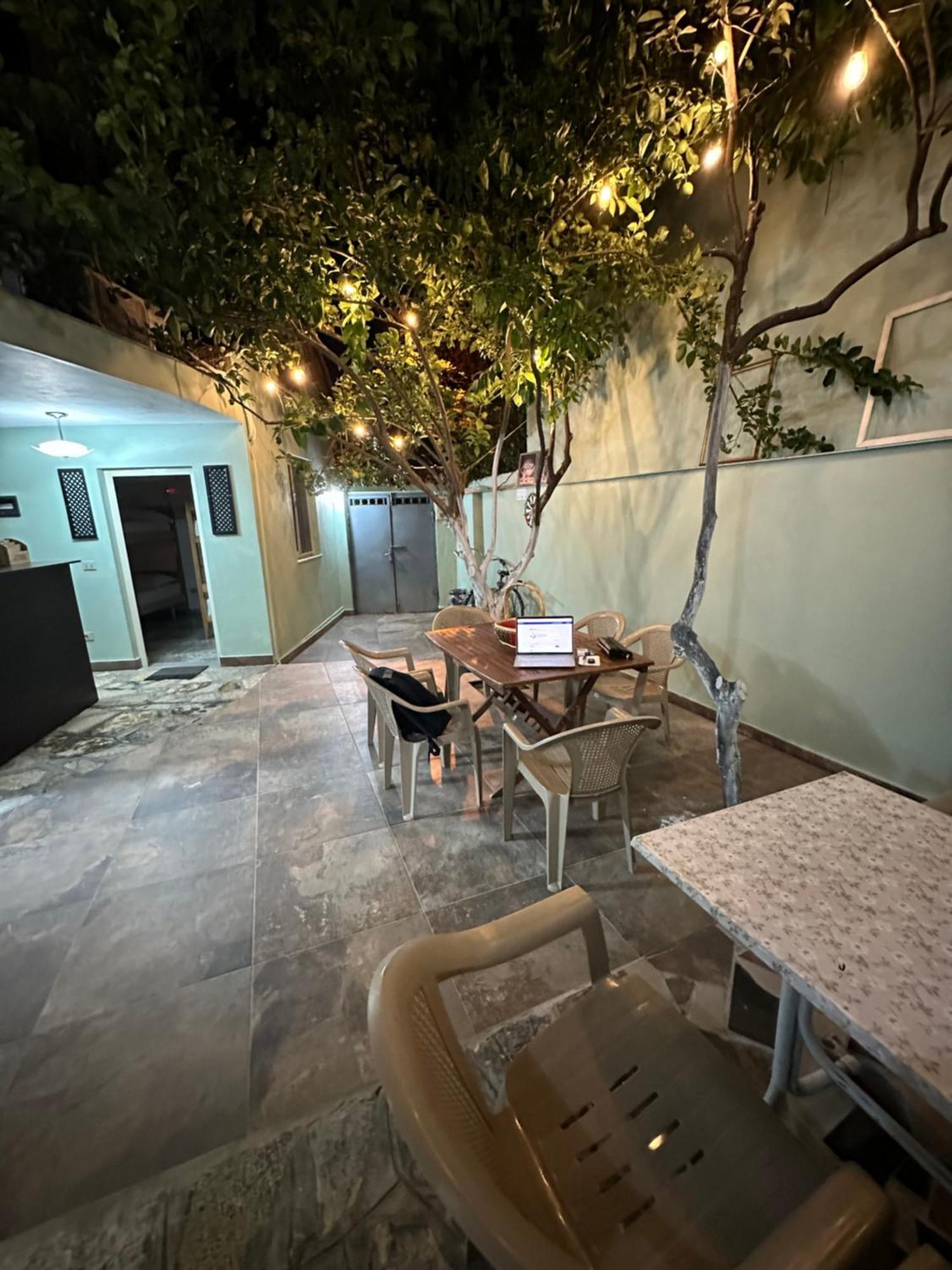 Tirana Lemon Breeze Hostel Dış mekan fotoğraf