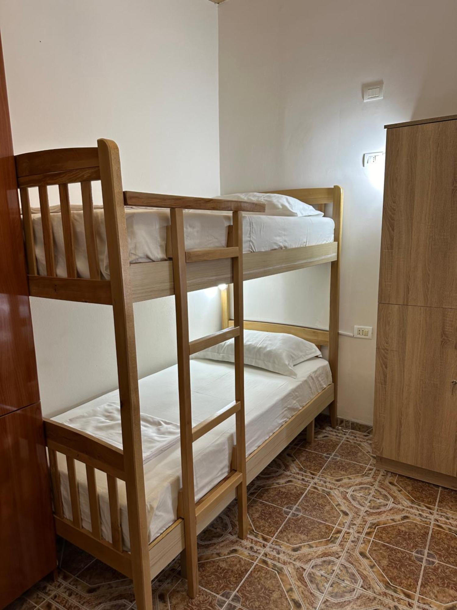 Tirana Lemon Breeze Hostel Dış mekan fotoğraf