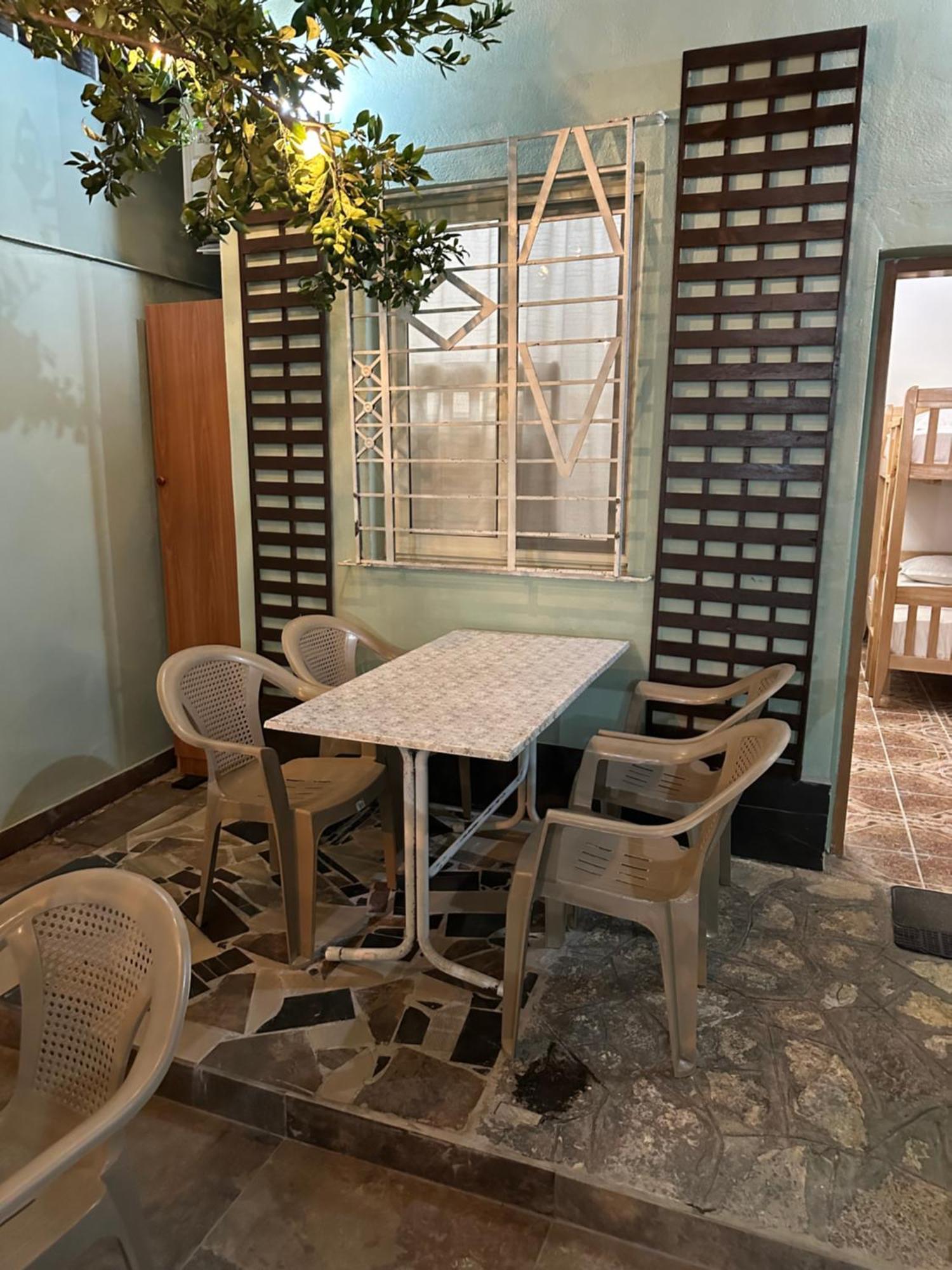 Tirana Lemon Breeze Hostel Dış mekan fotoğraf
