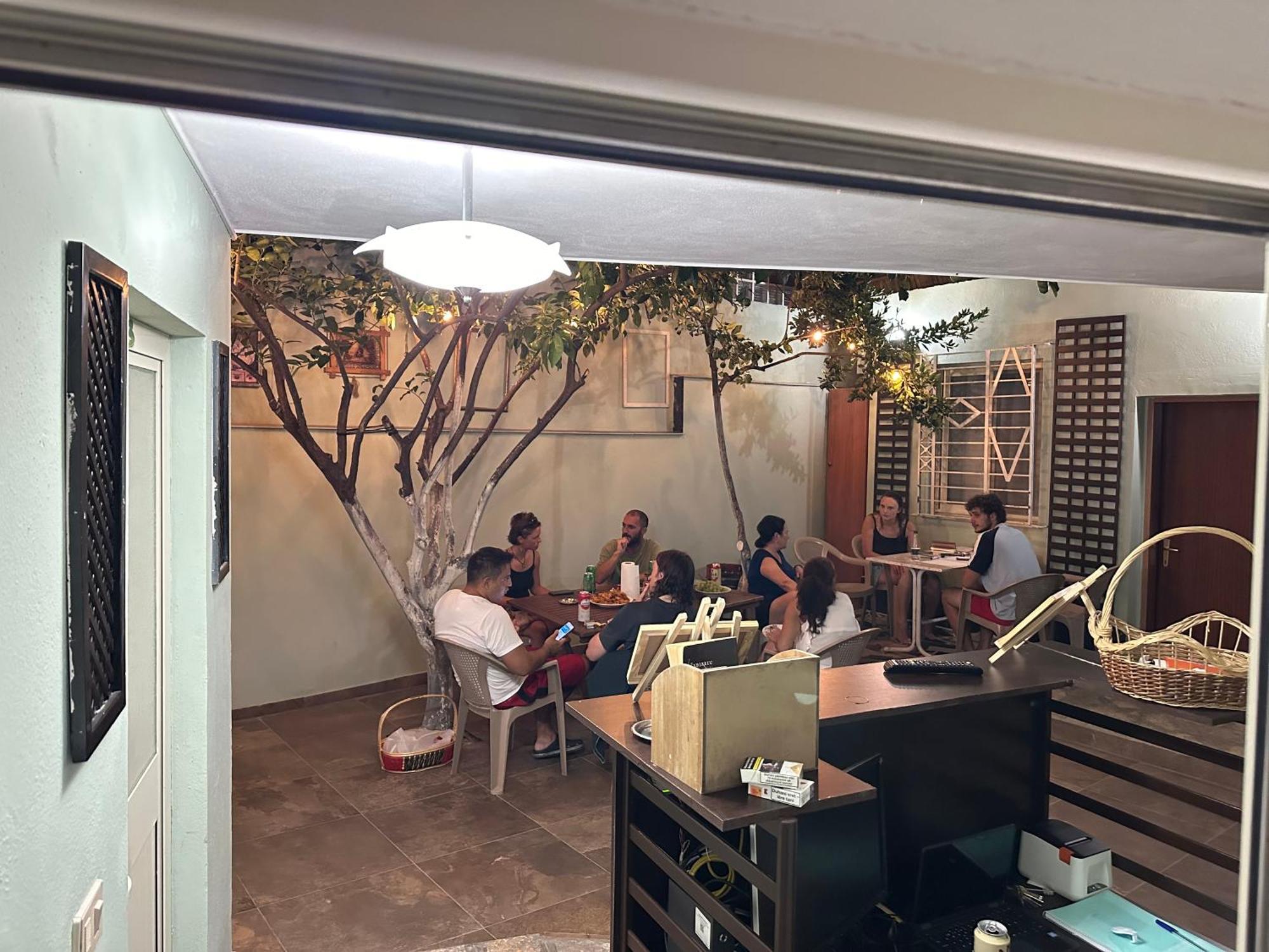 Tirana Lemon Breeze Hostel Dış mekan fotoğraf