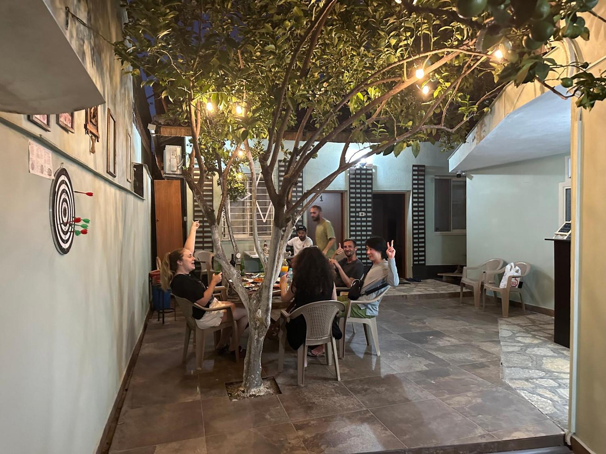 Tirana Lemon Breeze Hostel Dış mekan fotoğraf